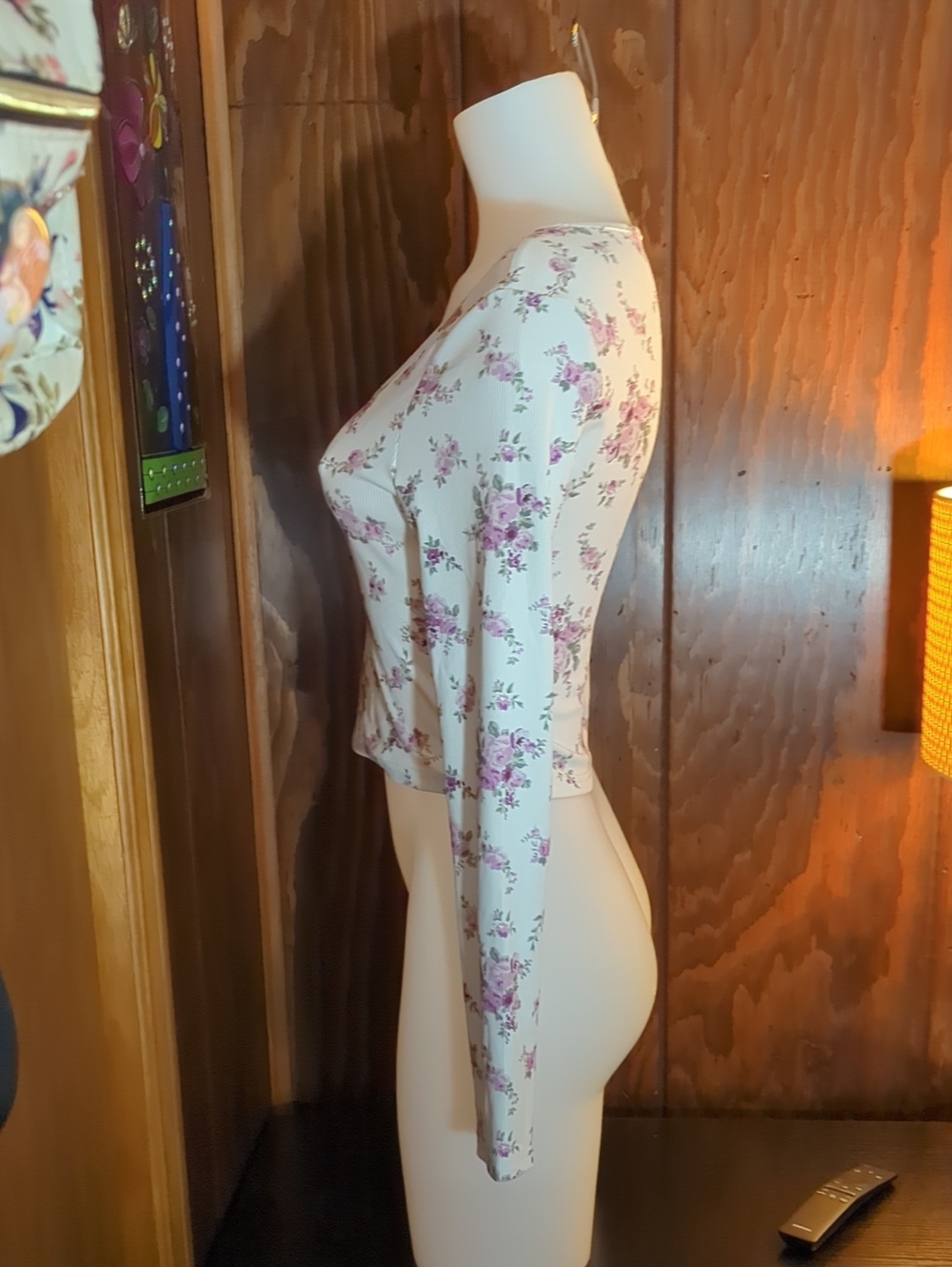 🌸 Floral Ribbed Long Sleeve Crop Top – Size Small - Picture 4 of 11